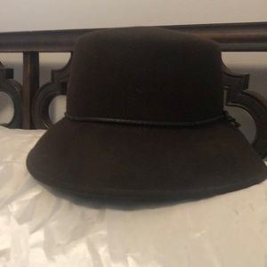 Brown hat